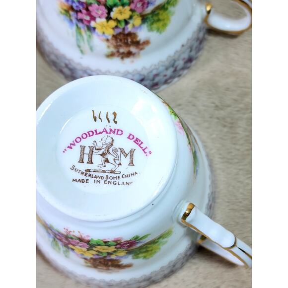 Woodland Dell Teacup Mug Sutherland Bone China Gold Trim Made in England x4 Vtg - Picture 12 of 14